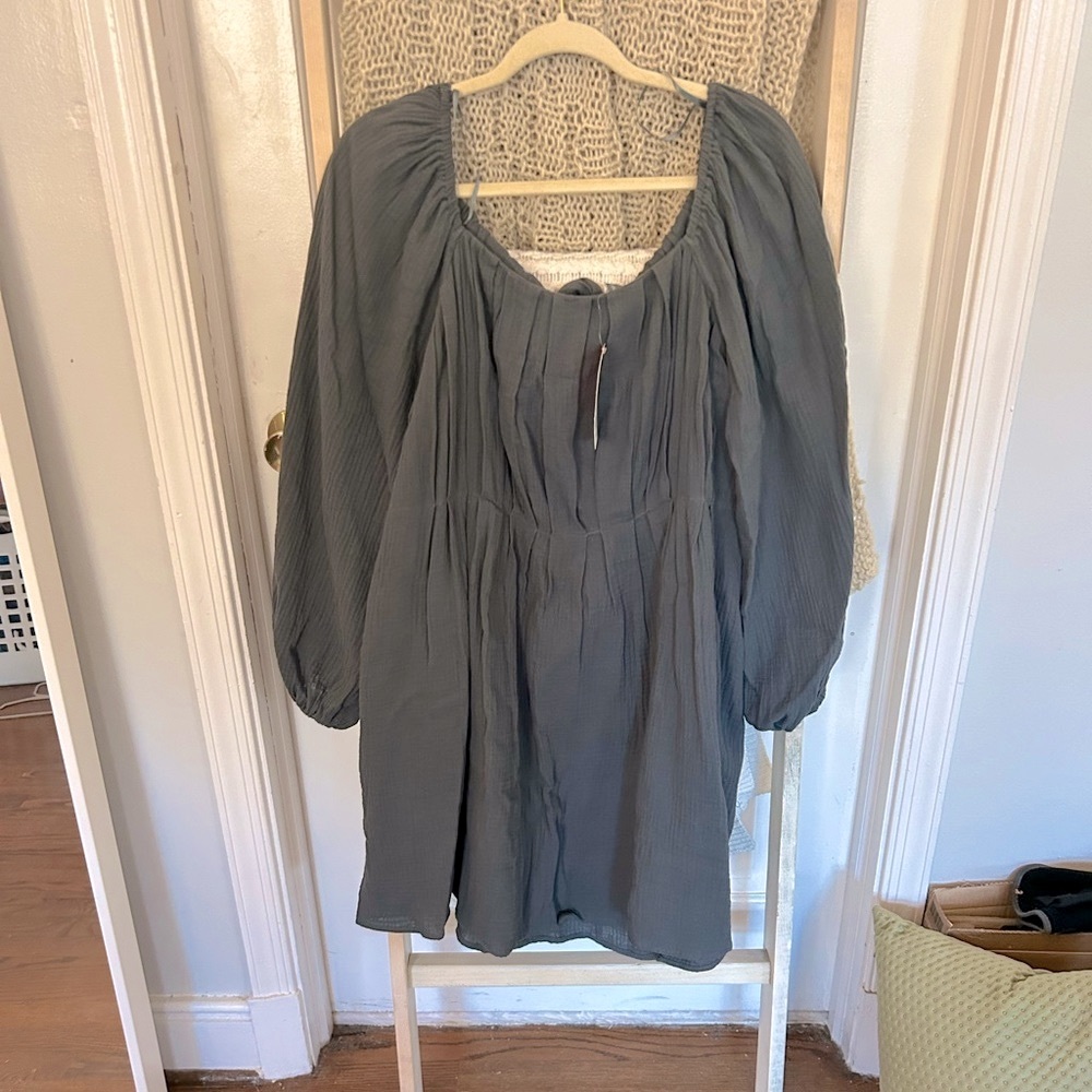 NWT Arula mini dress